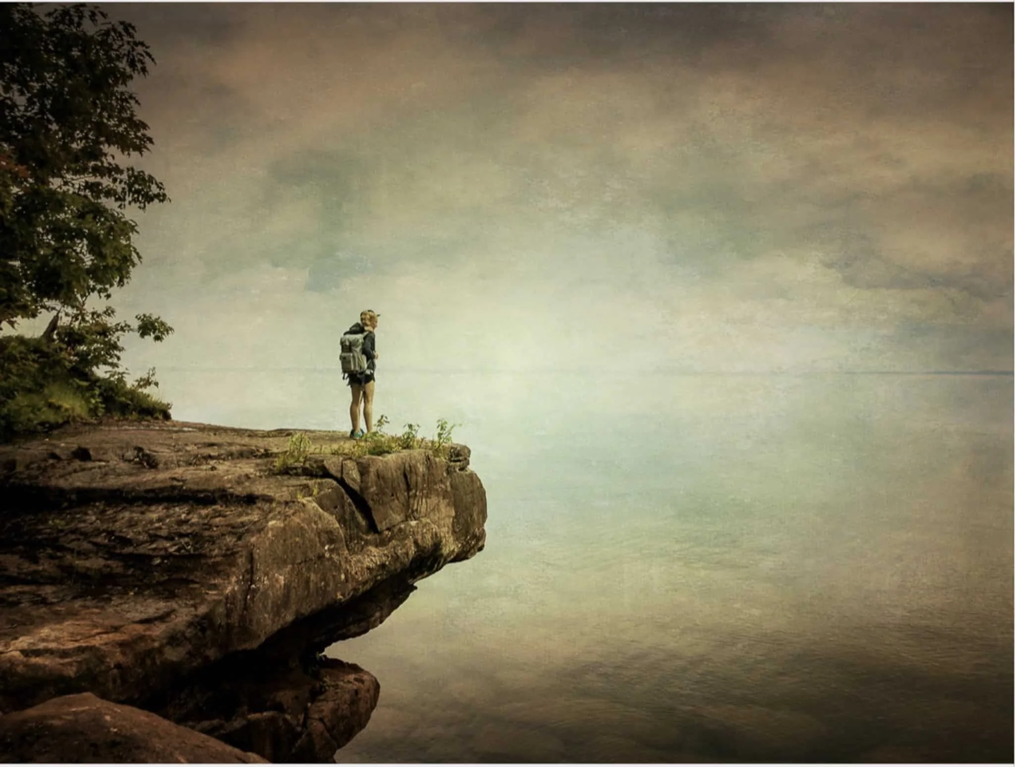Tourest on Lake Superior Shore.jpg