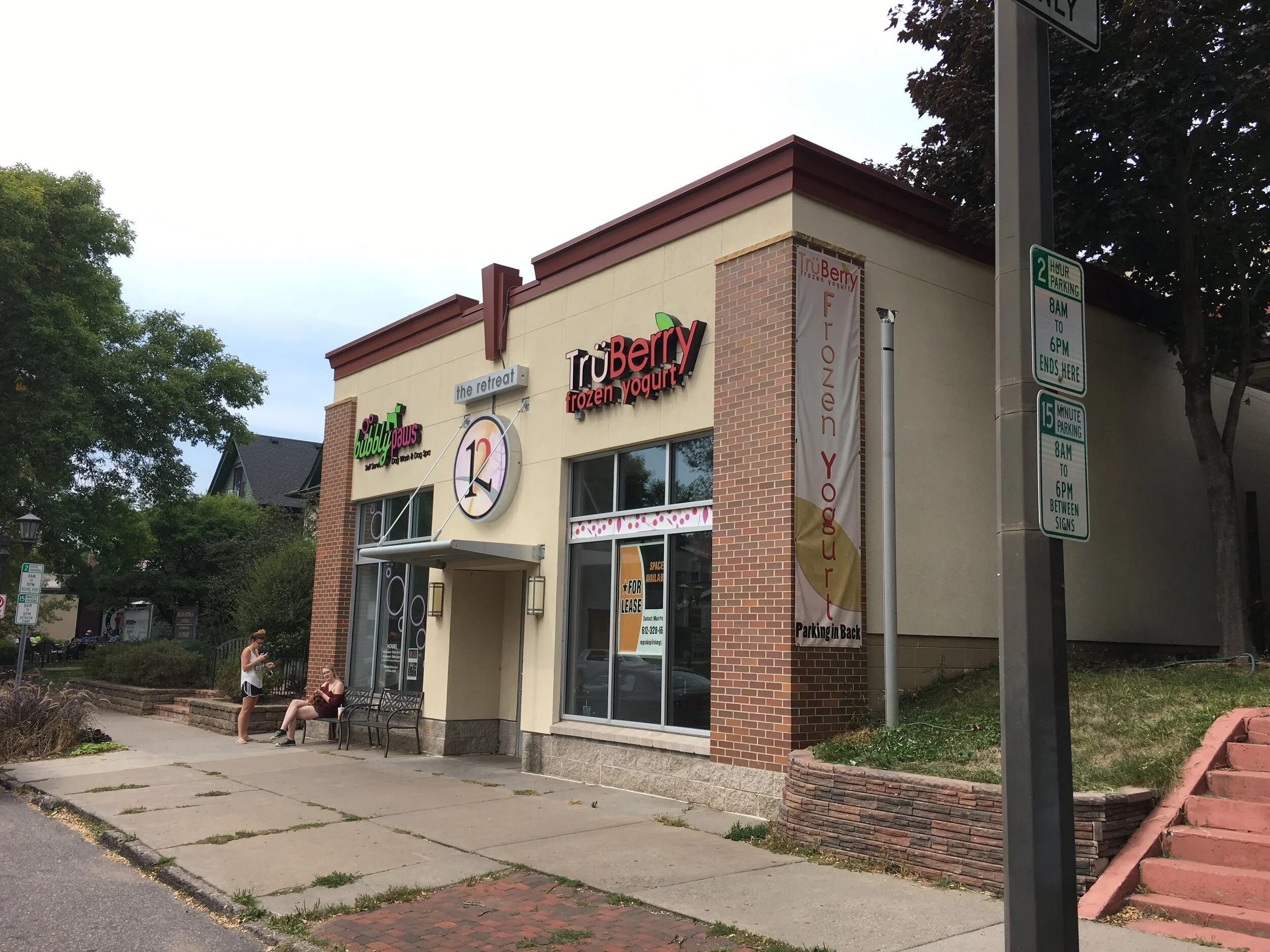 Saint Paul, MN - 949 Grand Ave. - COMMERCIAL - SOLD - $1,450,000