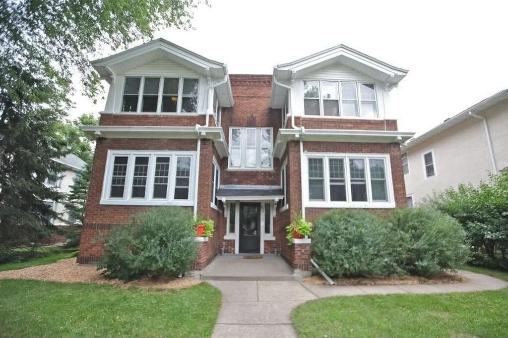 Saint Paul, MN - 1879 Portland Ave. - 4 UNITS - SOLD $525,000