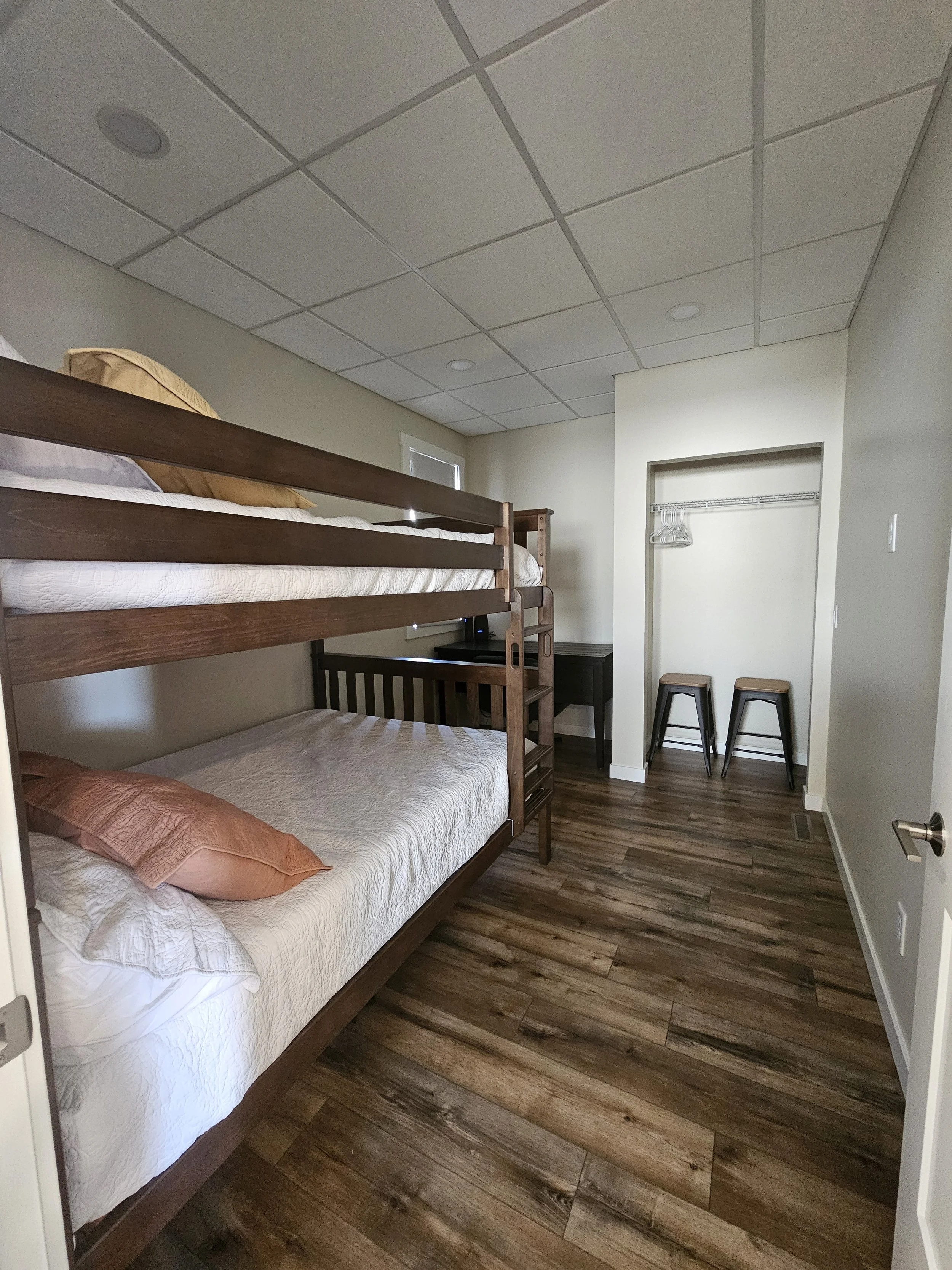 502A (lower unit) Bedroom 1.jpg