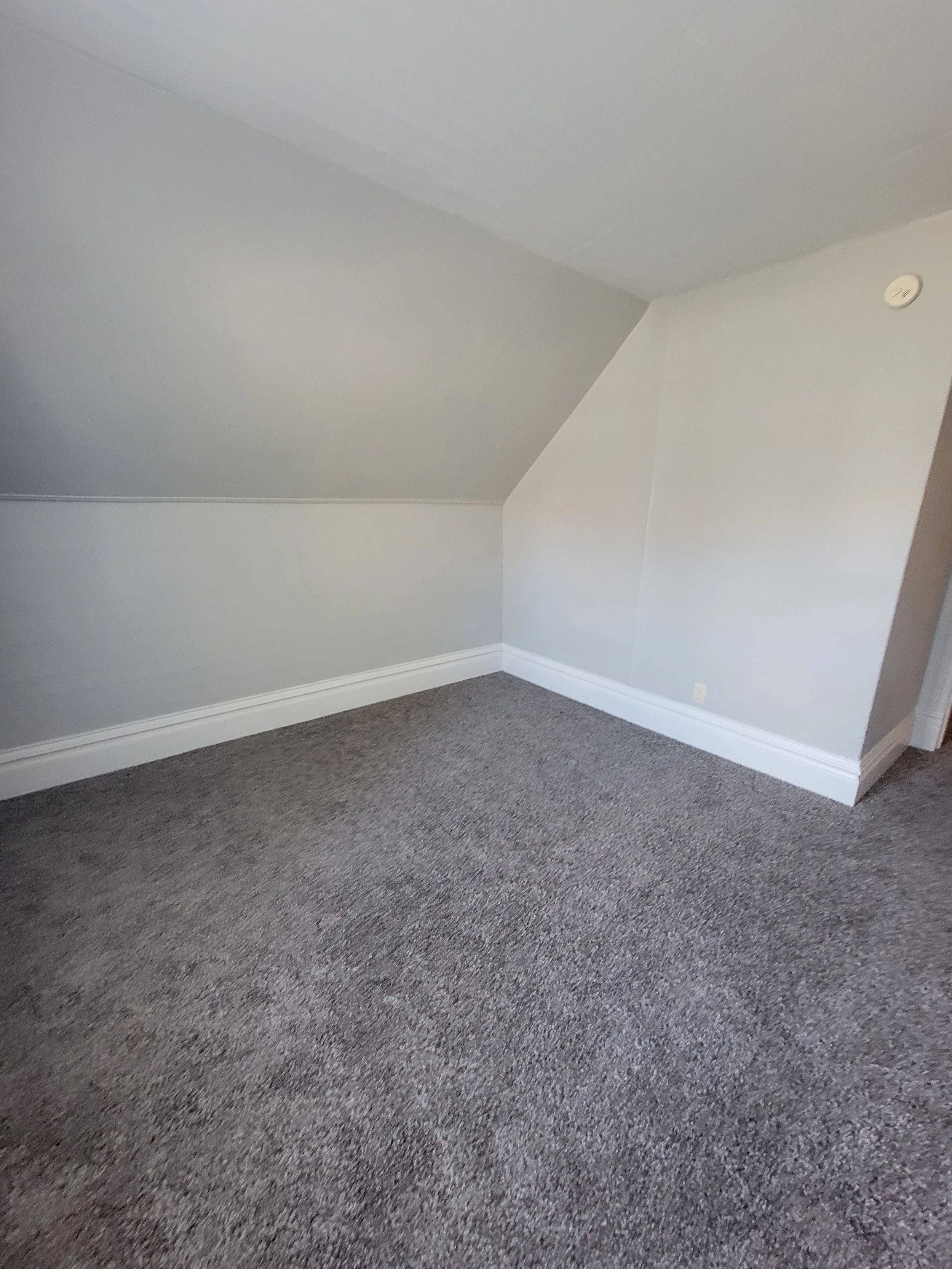 502B (upper unit)  Bedroom 2 Alternative View.jpg