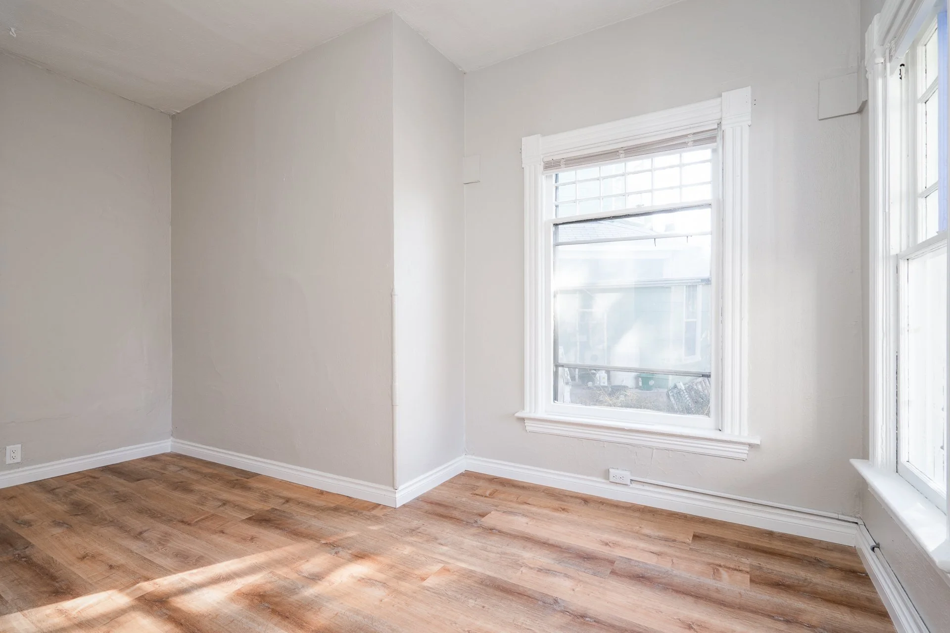 2207 Blake Ave Interiors MLS-1.jpg