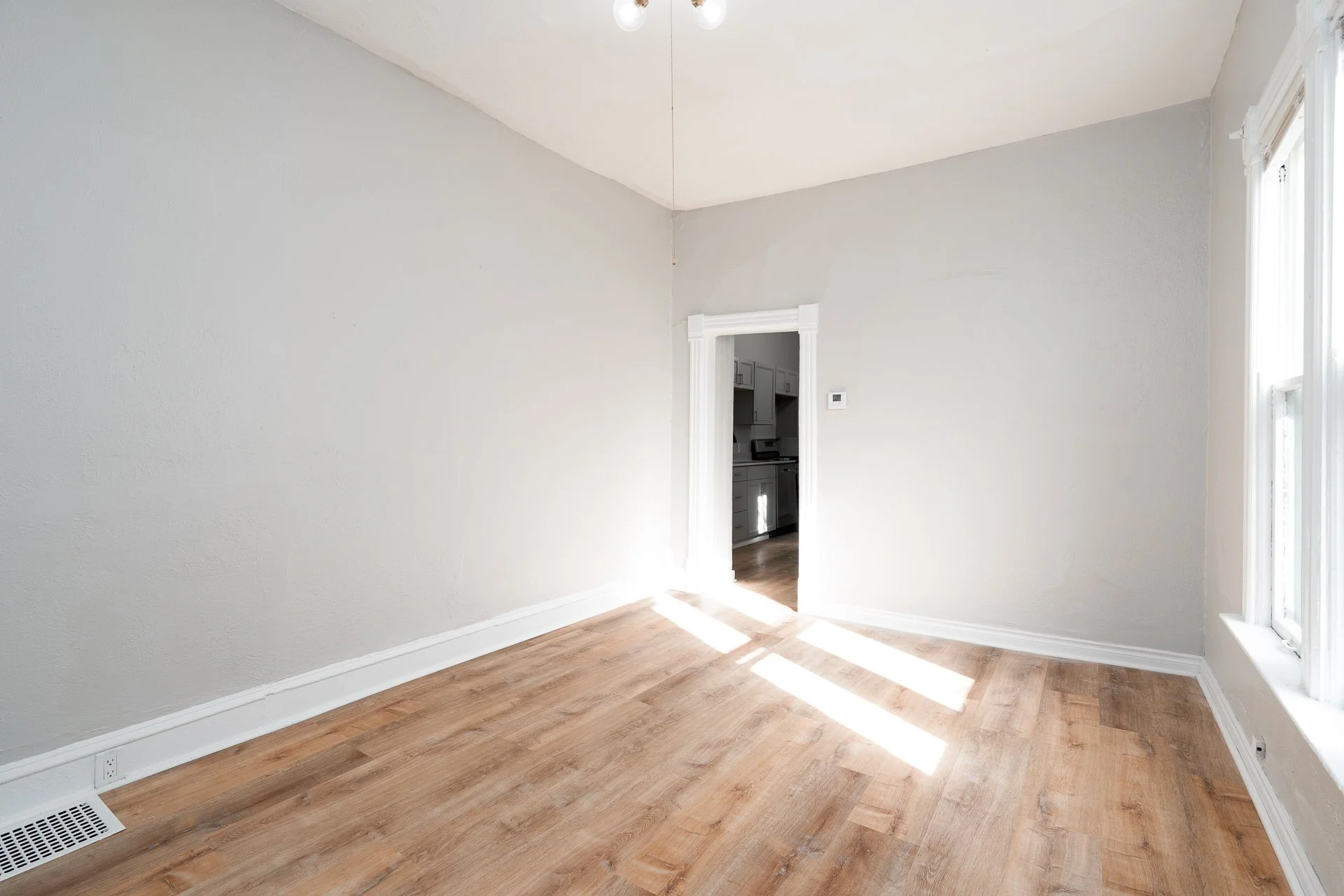 2207 Blake Ave Interiors MLS-3.jpg