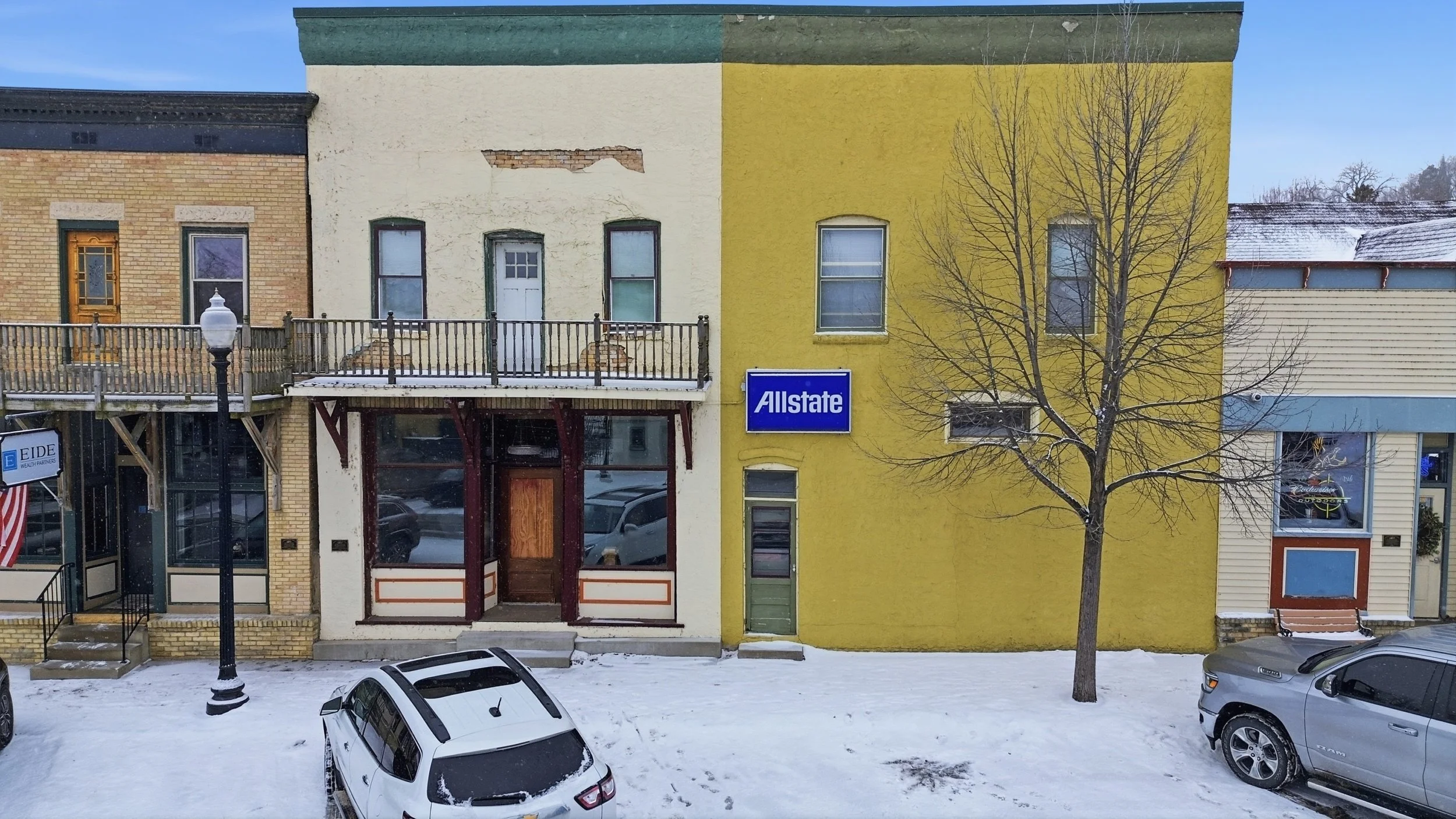 Carver, MN - 212 Broadway St N - MIXED-USE - SOLD - $351,000