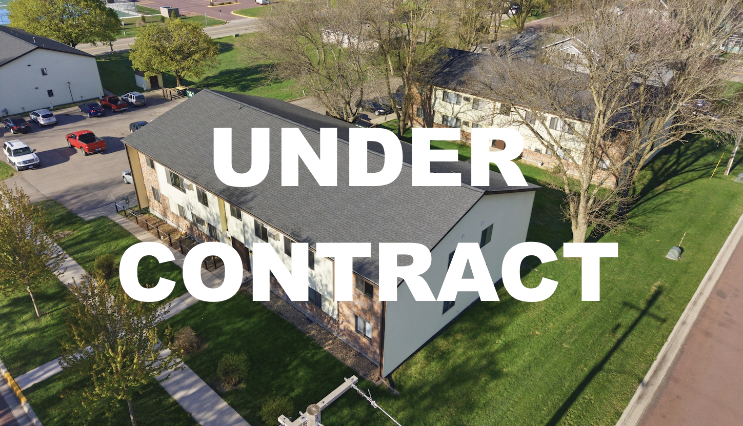 Blue Earth, MN - 830 Moore St - 24 UNITS - $1,225,000