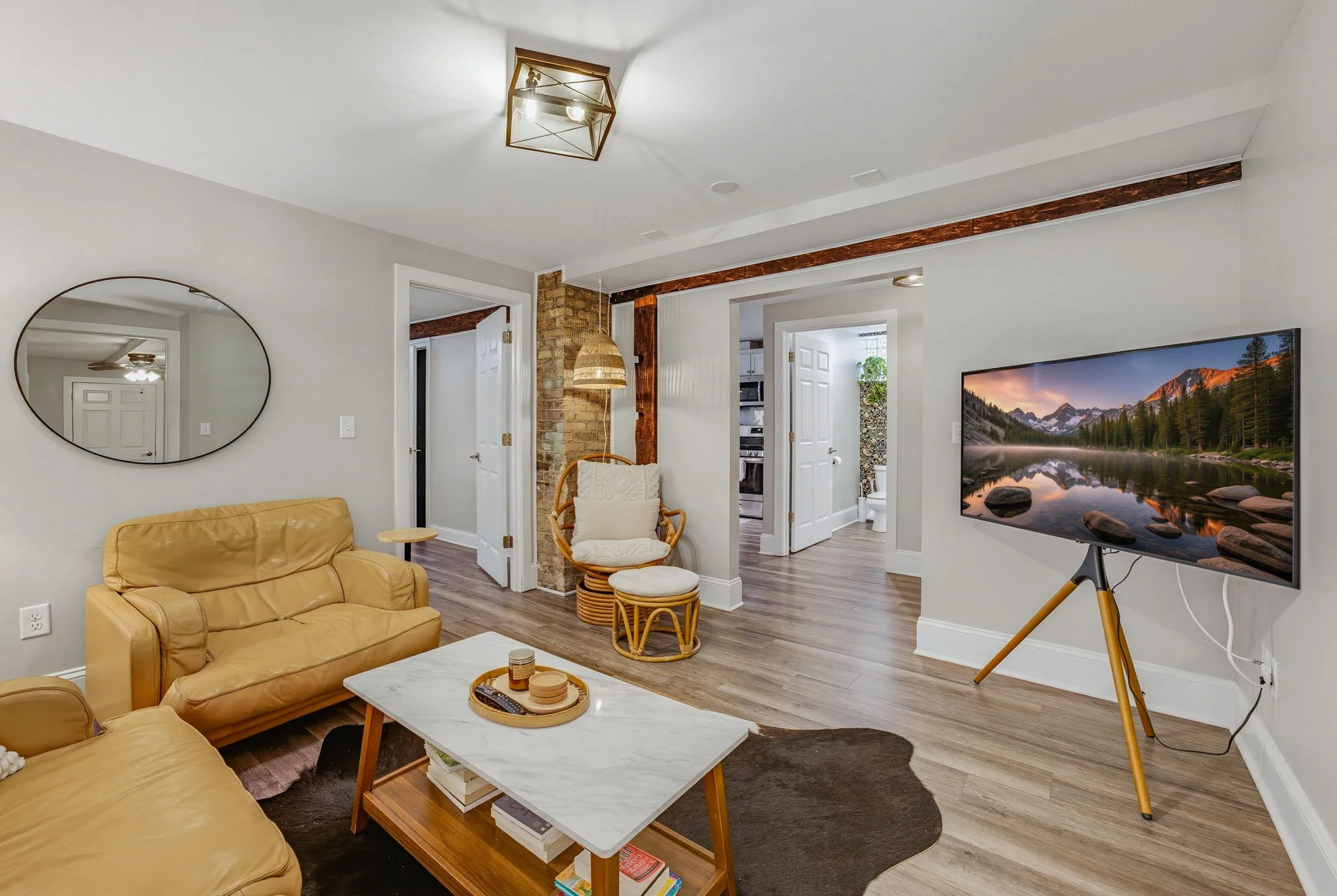 13-web-or-mls-2436-s-wentworth-ave.jpg