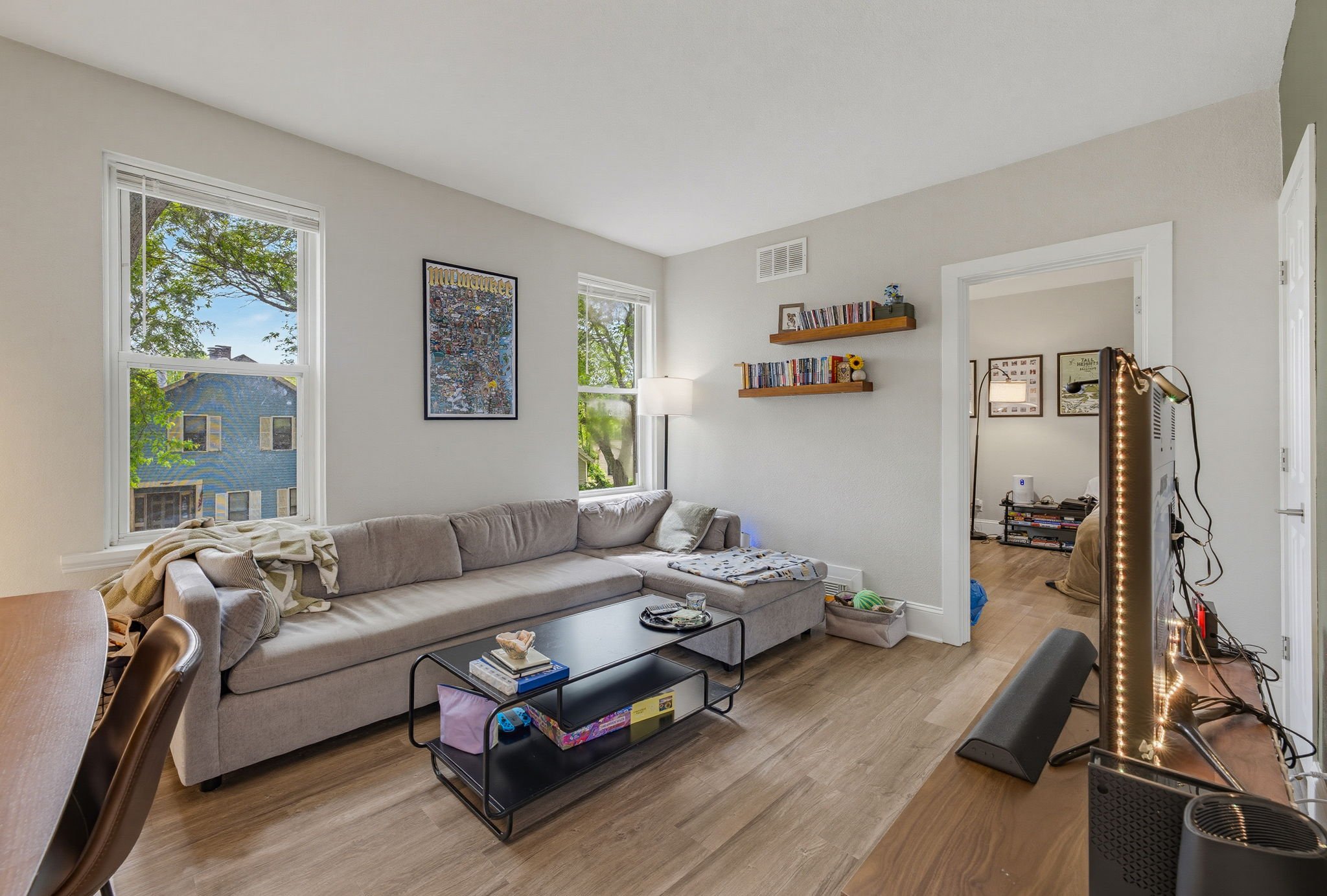 29-web-or-mls-2436-s-wentworth-ave.jpg