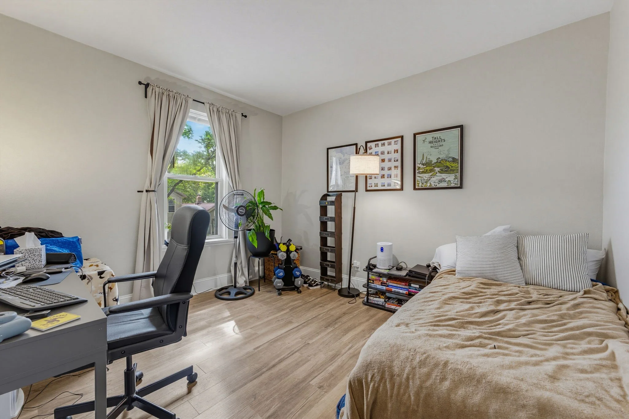 31-web-or-mls-2436-s-wentworth-ave.jpg