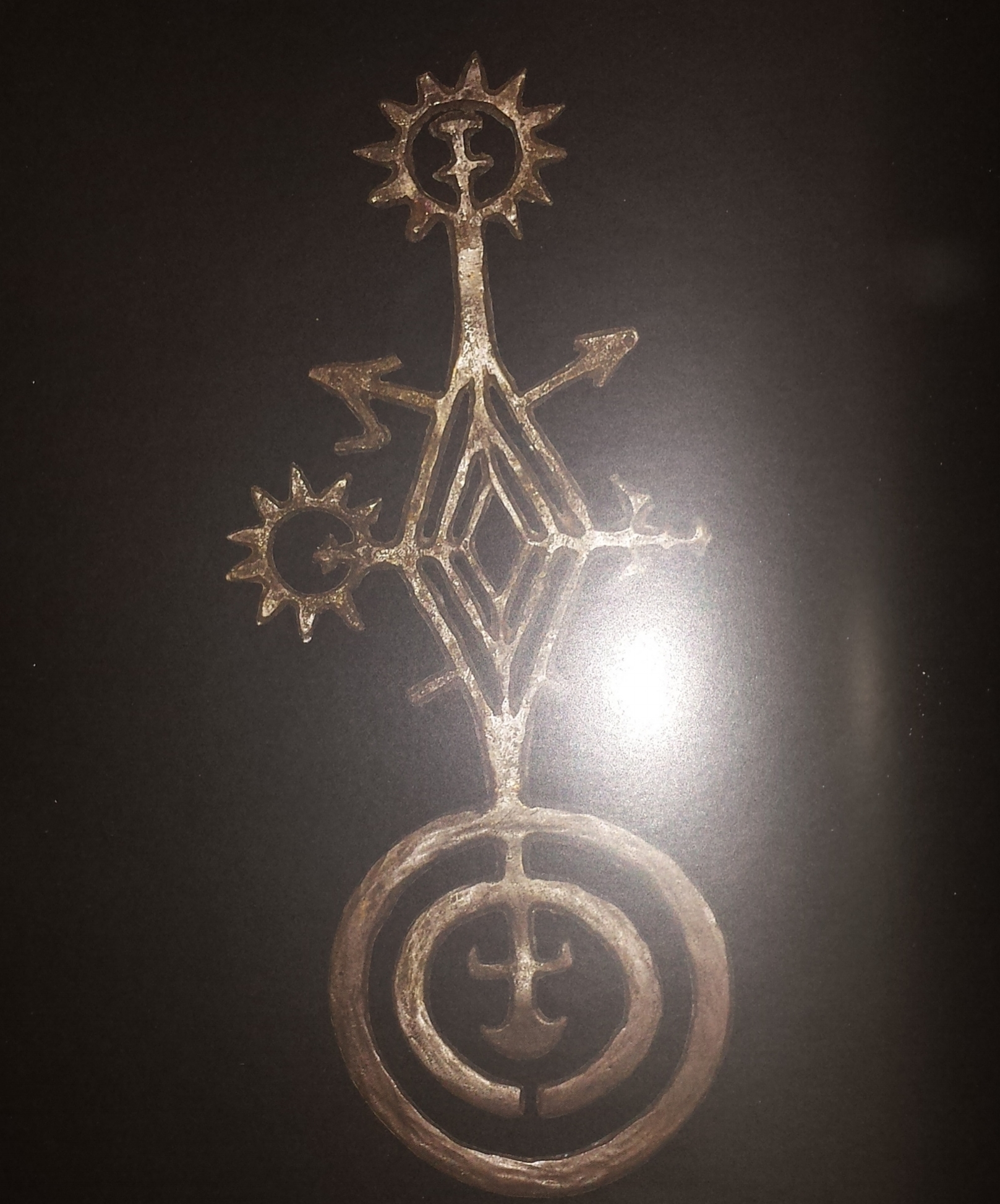 Model of the Solar System. Image taken from A Glance from the Bronze Age - Yerevan, History Museum of Armenia, 2016, page 72.