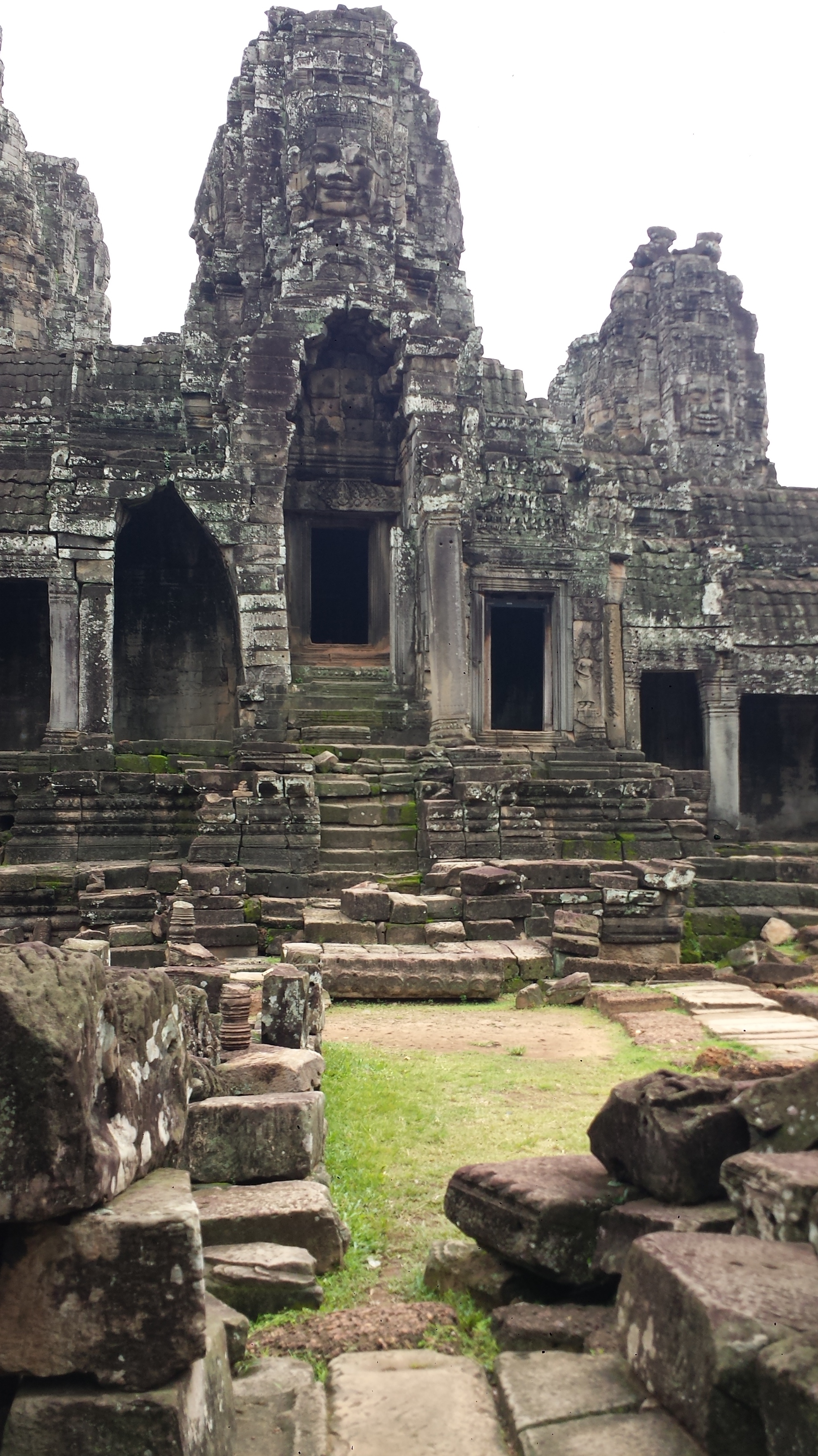 You may note the face of the king on the towers.