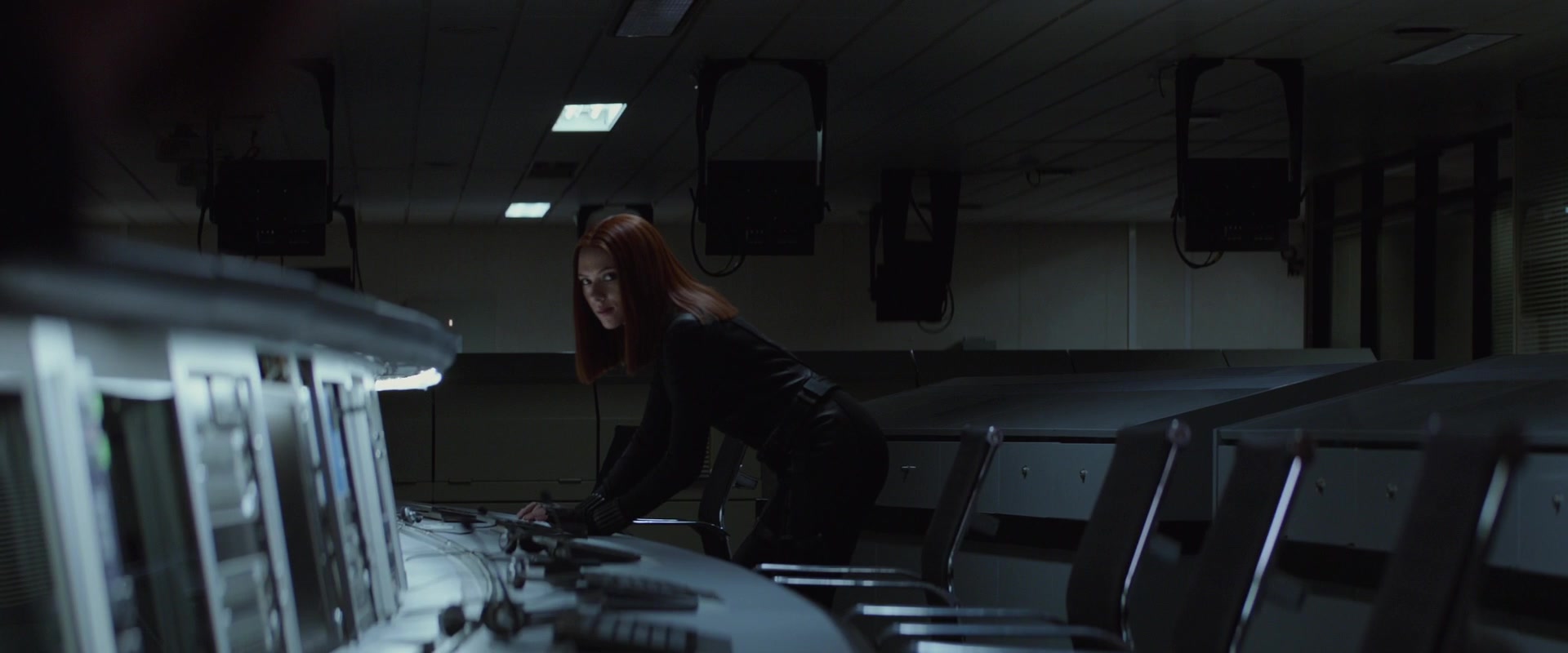 God, who would want to see a whole movie of her ? Blech!