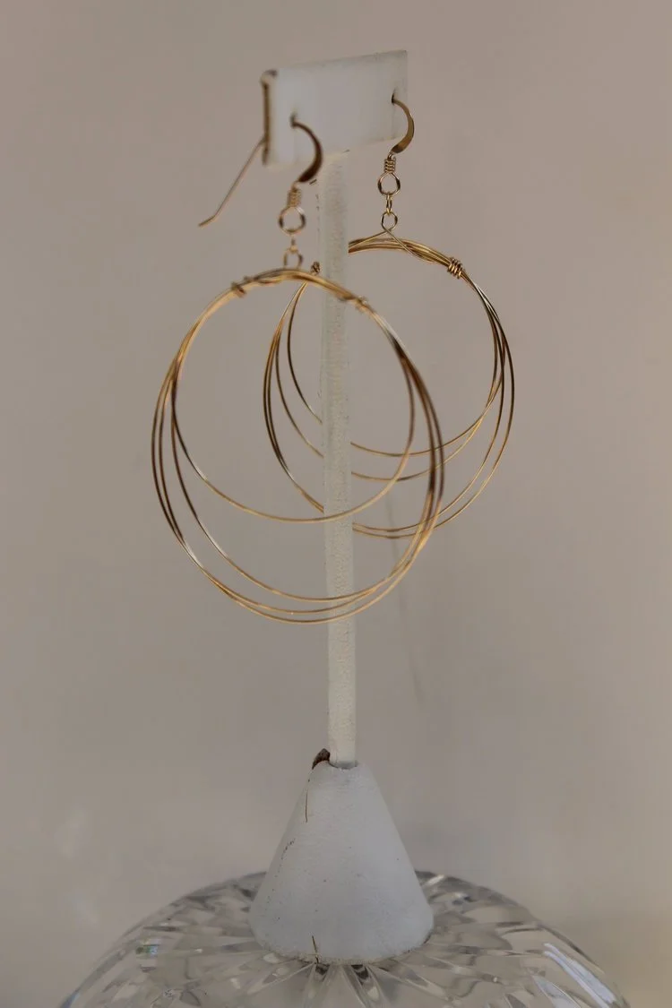 Medium loose wrapped hoops