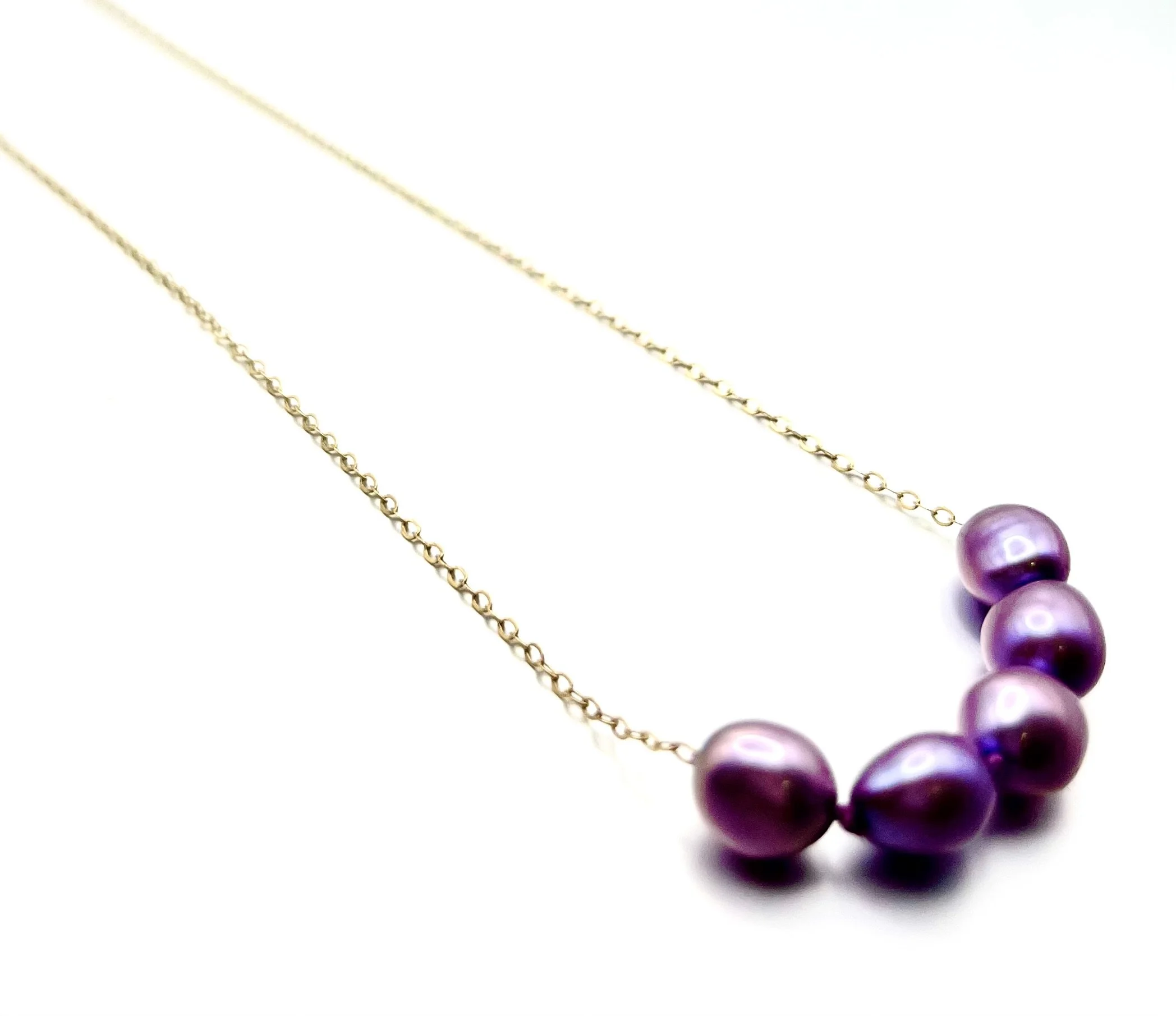 dark lavender pearl necklace.jpeg