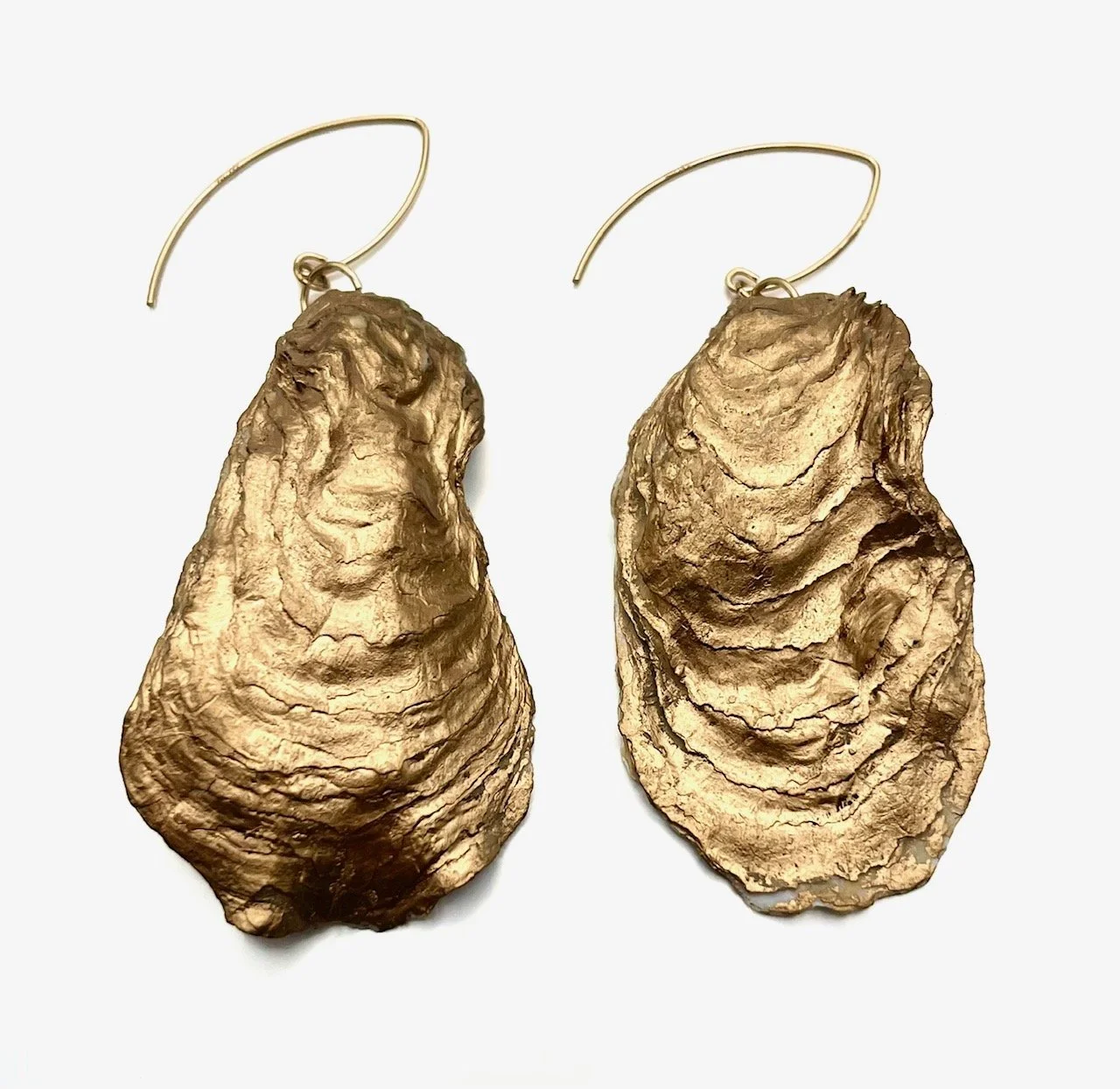 ald large oblong oyster shell heavy gold gilded.jpeg