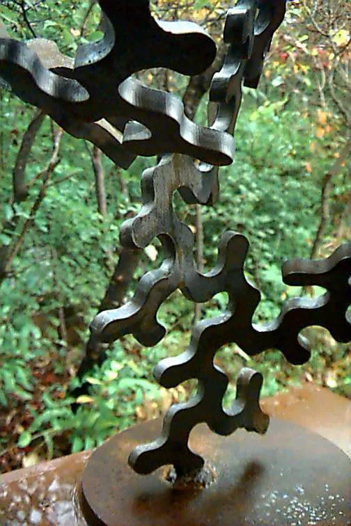 gosperbentsculpture4_504.jpg