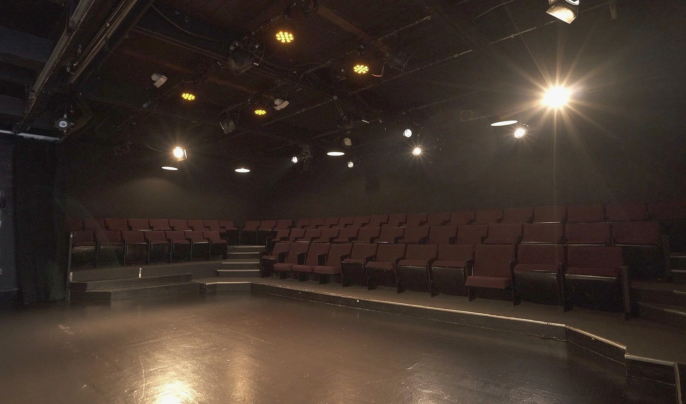 Zephyr-Stage.jpg
