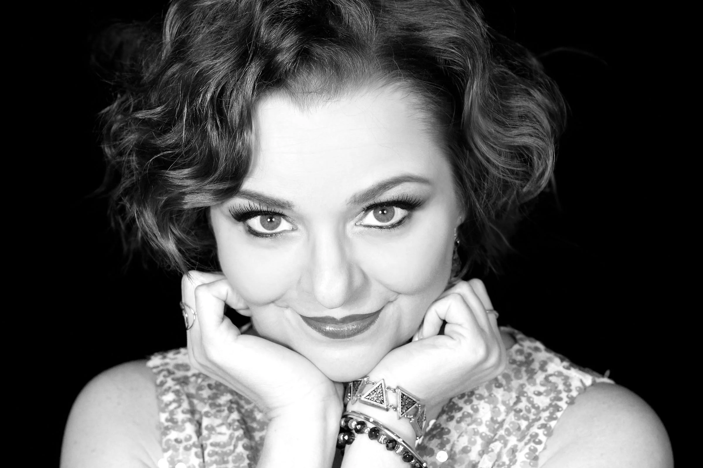Burlesque Photo Shoot of Sara (November 2016) Photo credit: Dee Hill Photography, Dallas, TX 