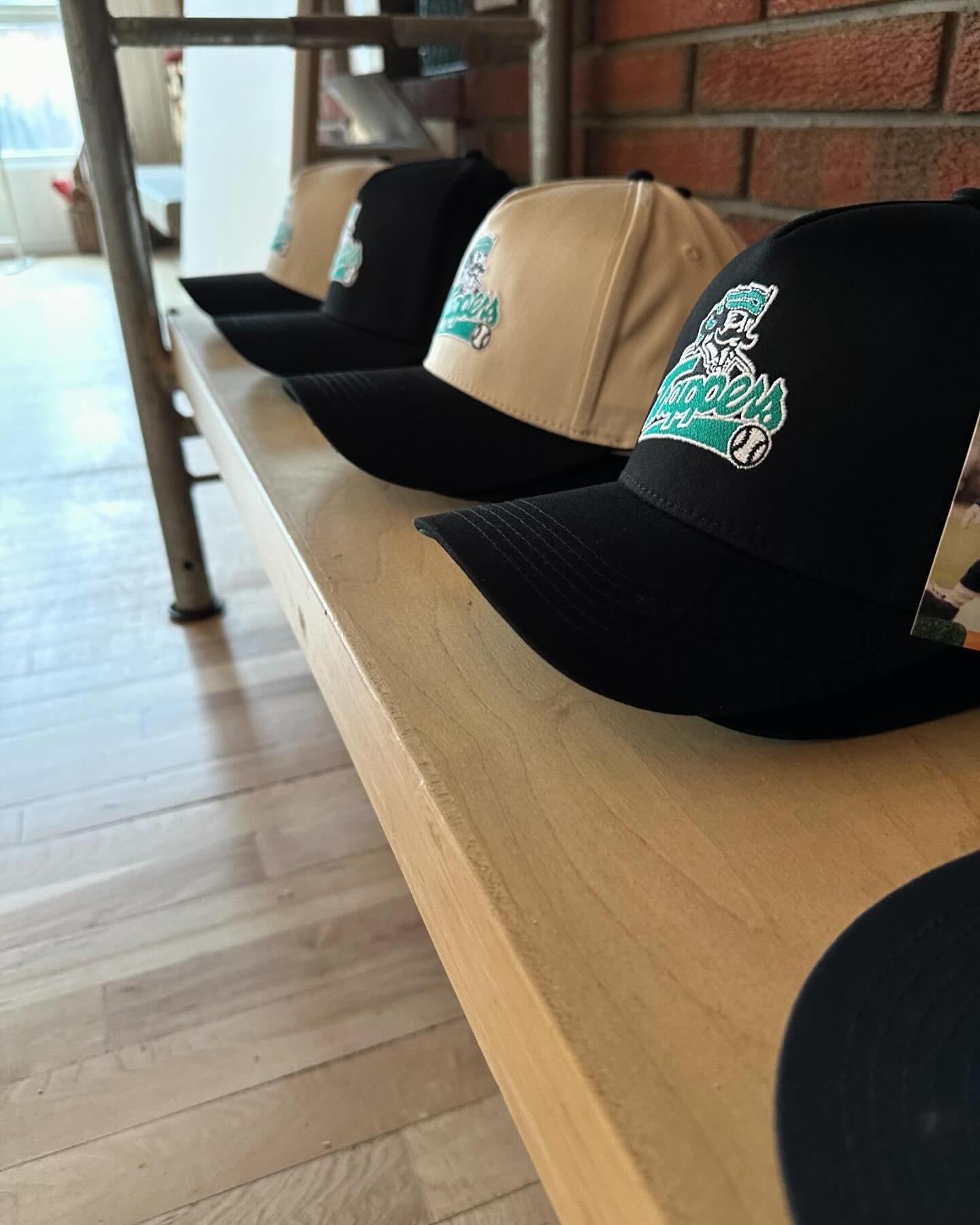 @cityofchamps.ca New school &amp; Old school on the shelf 🧢

#generalstore #trappers #cityofchamps #newstock