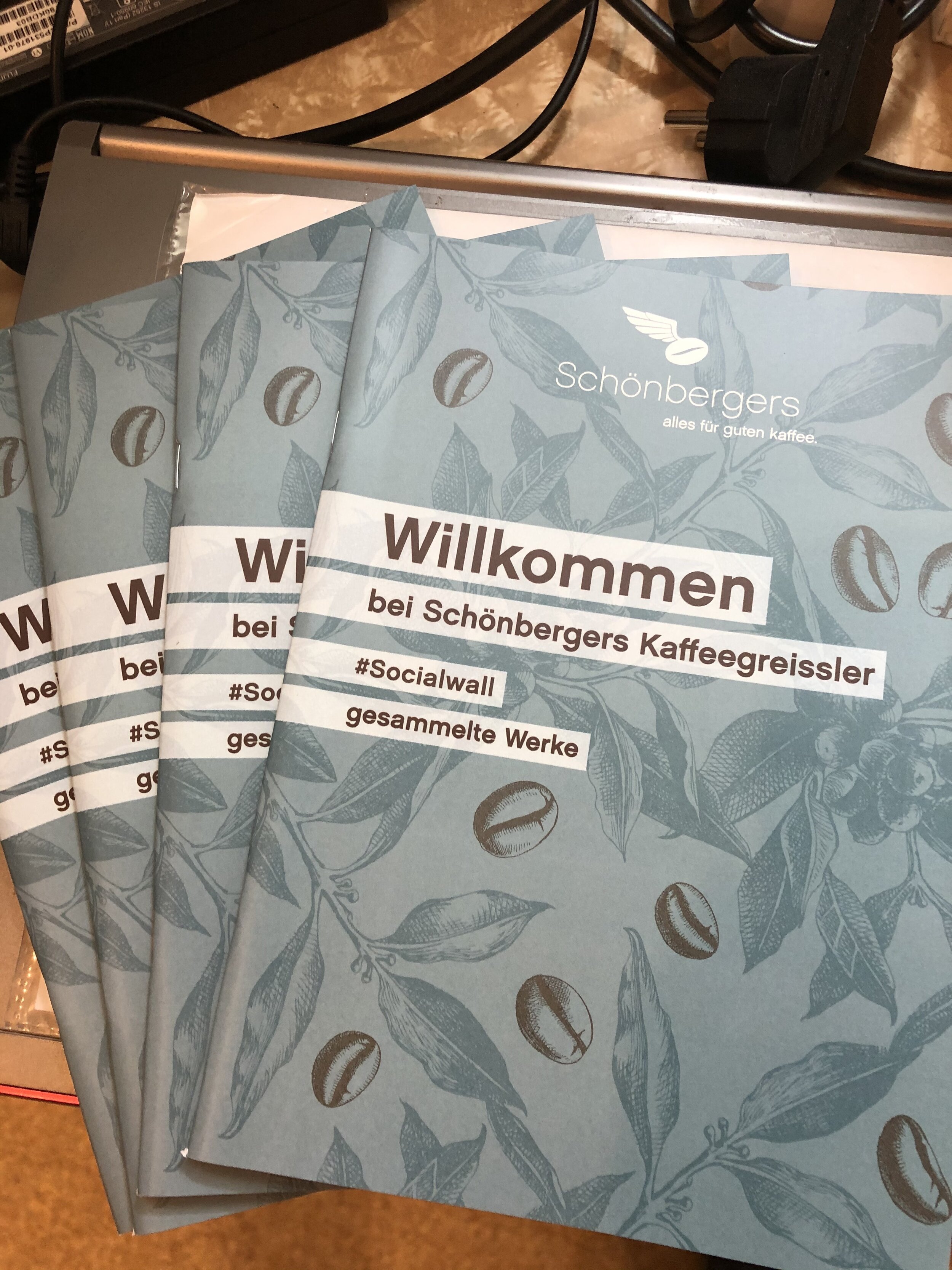 Booklet #Socialwall_Schönbergers Kaffeegreissler.JPG