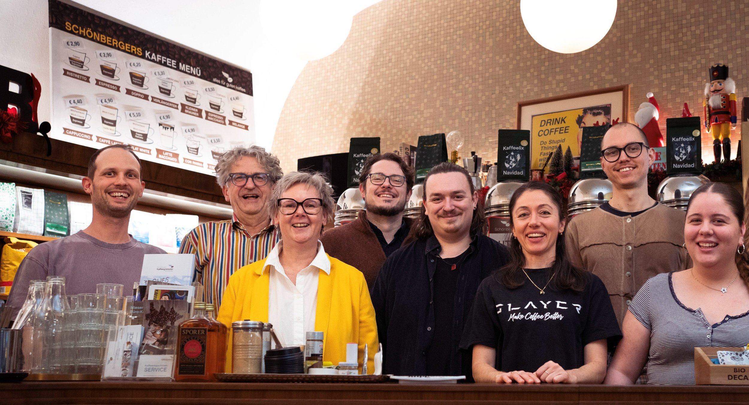 Team-Foto_Schoenbergers Kaffeegreissler.jpg