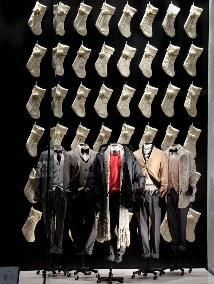 Club Monaco Roll Out 2.jpg