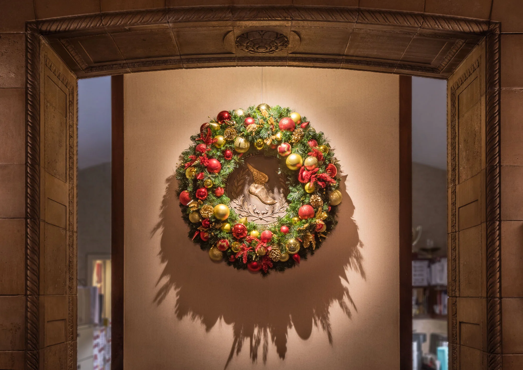 Urban Holiday 2017 Displays Low Res for Web-6.jpg