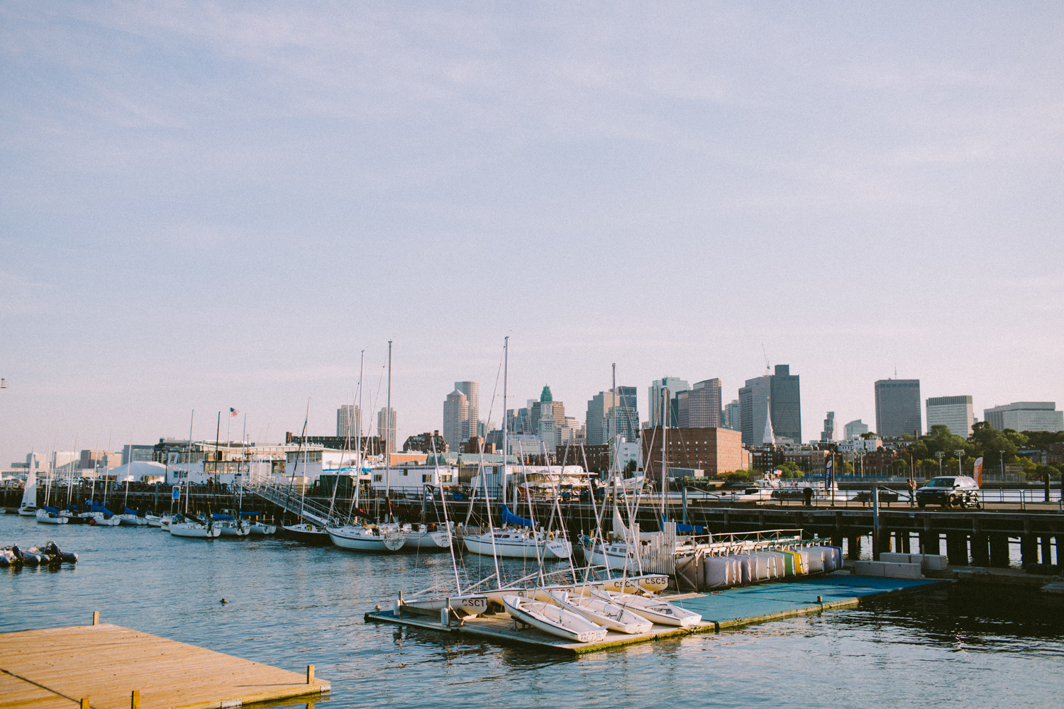 0923_chic_boston_engagement_session_016.jpg