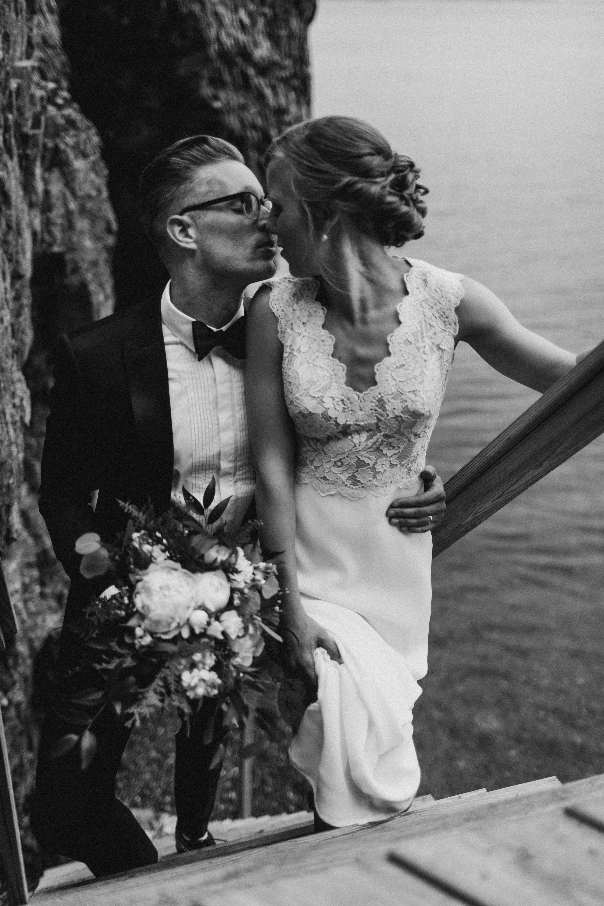 Wedding Kiss
