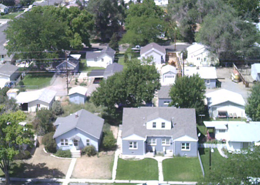 This image is from the modestly priced JJRC H-12 that comes with a 5MP pinhole-type camera.