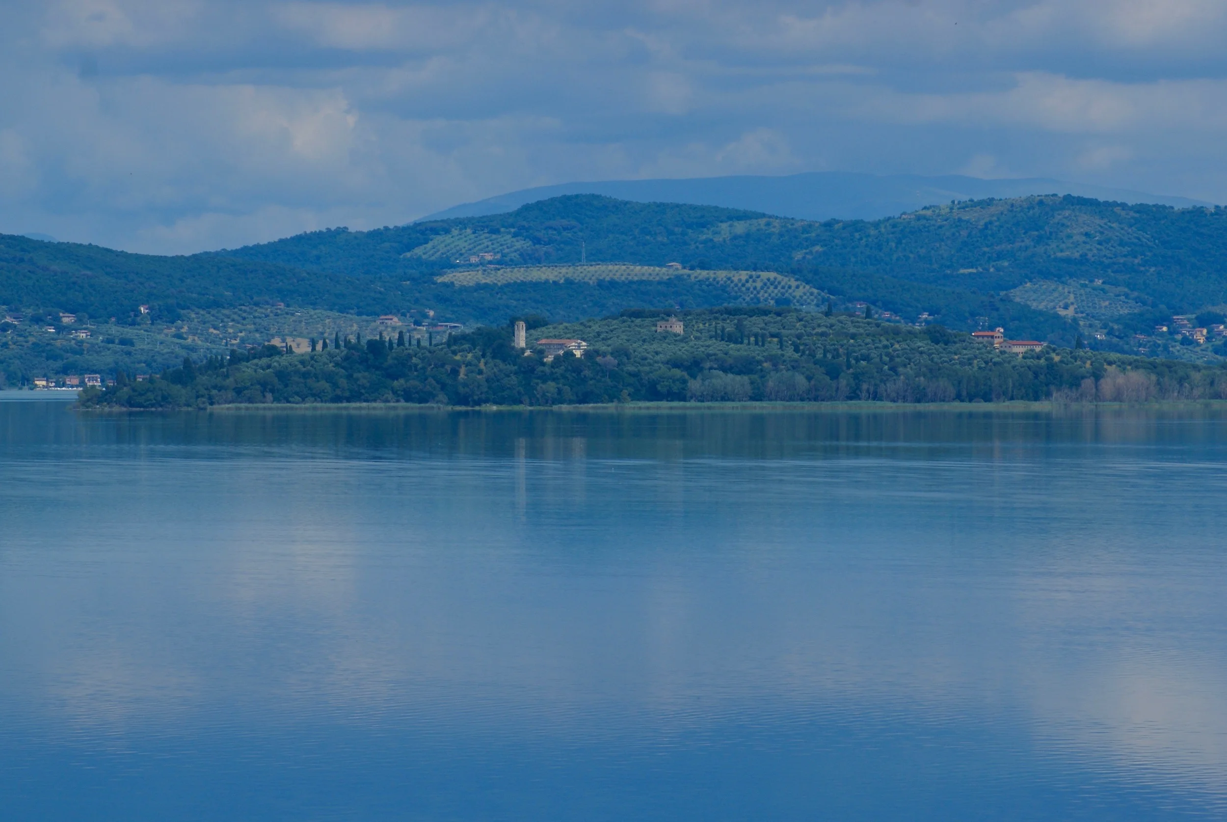Lake Trasimeno from La Cantina