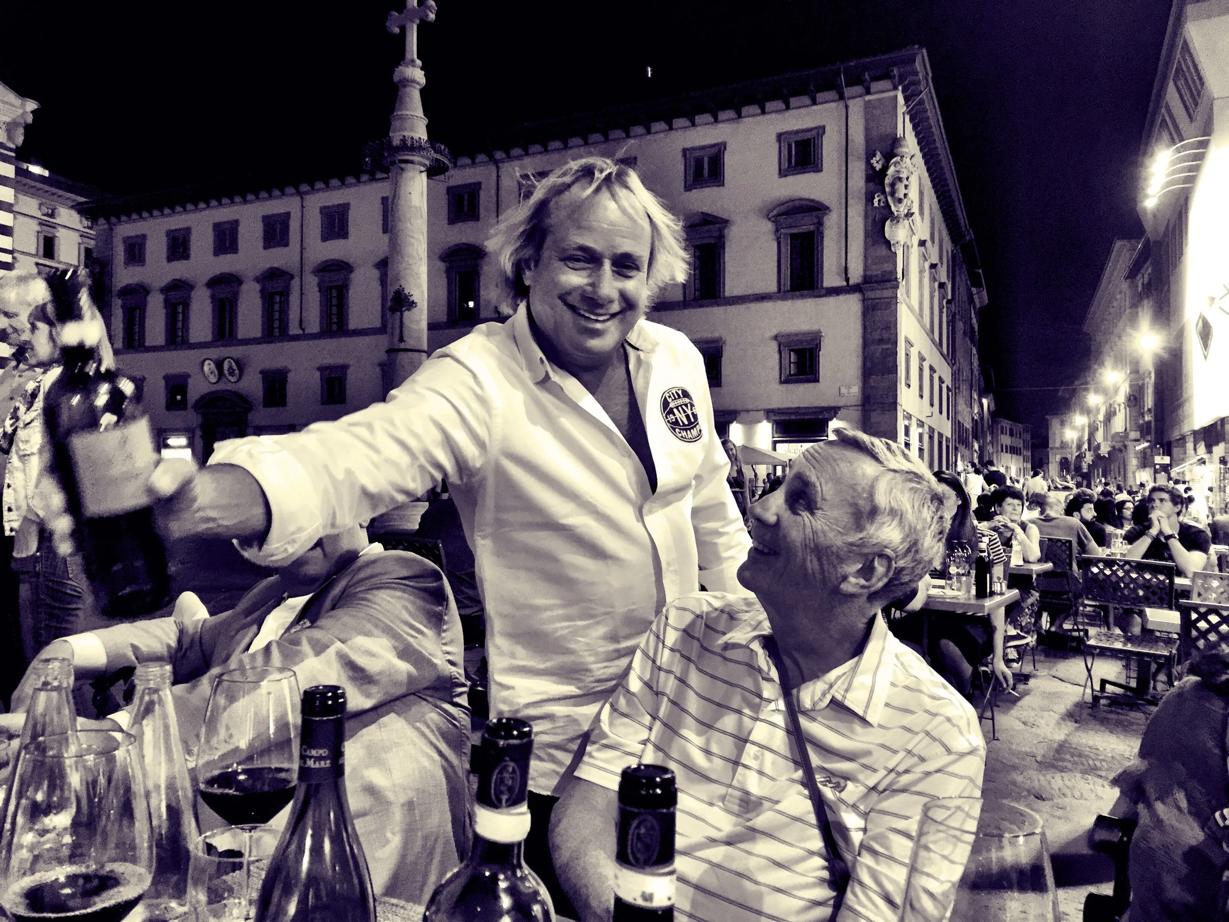 Walter Spitz serving the vino in Firenze
