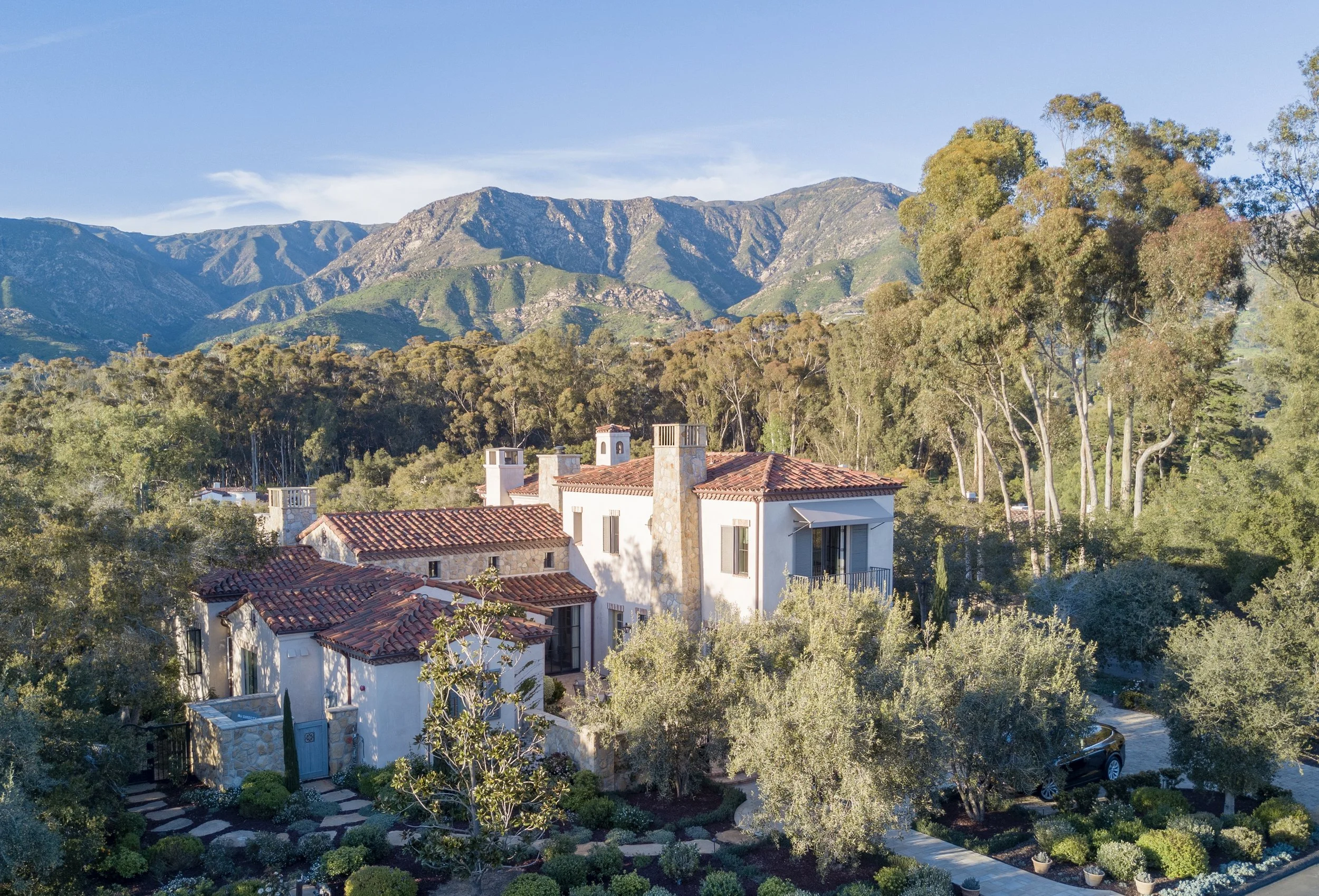 Candelaria Design home in Montecito, CA with Vallone Design