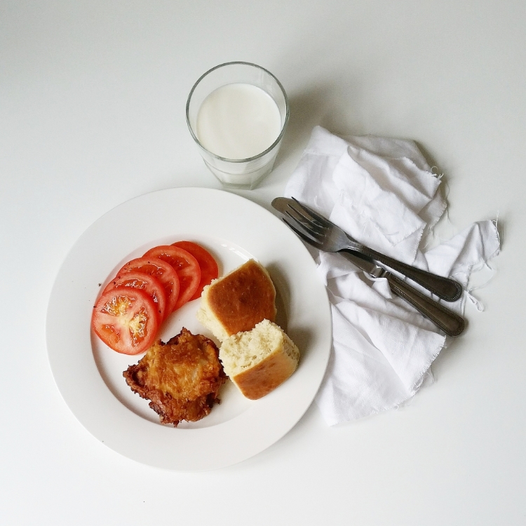 Fried Chicken and Rolls.