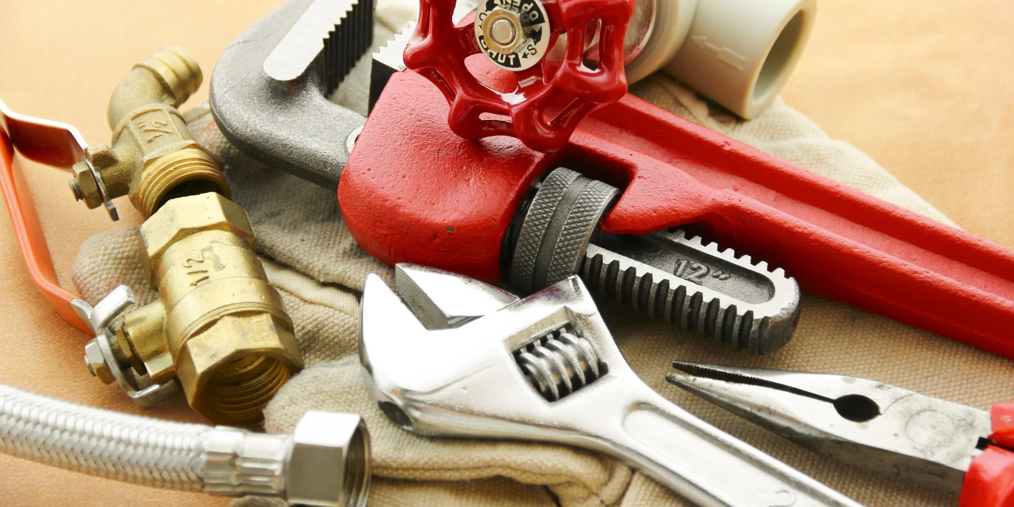 o-CONSTRUCTION-TOOLS-facebook.jpg