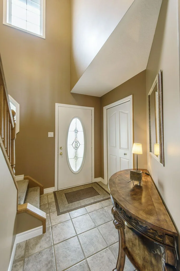 005-Foyer_m.jpg