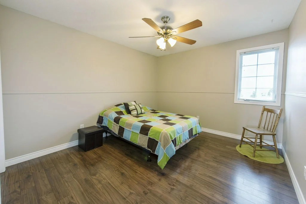 030-Bedroom 2_m.jpg