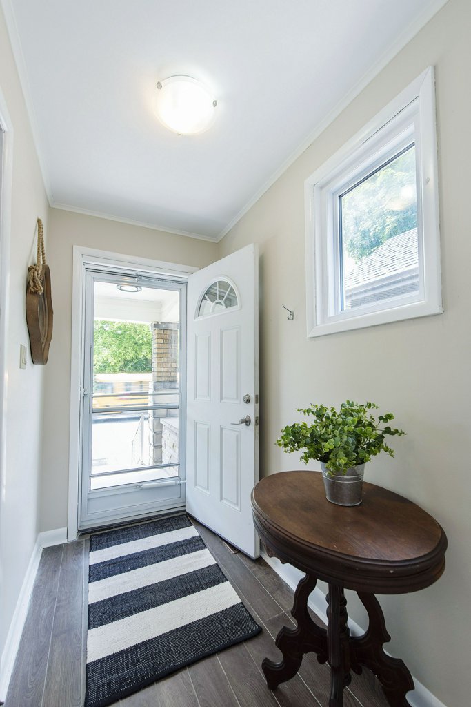 004-Foyer 2_m.jpg