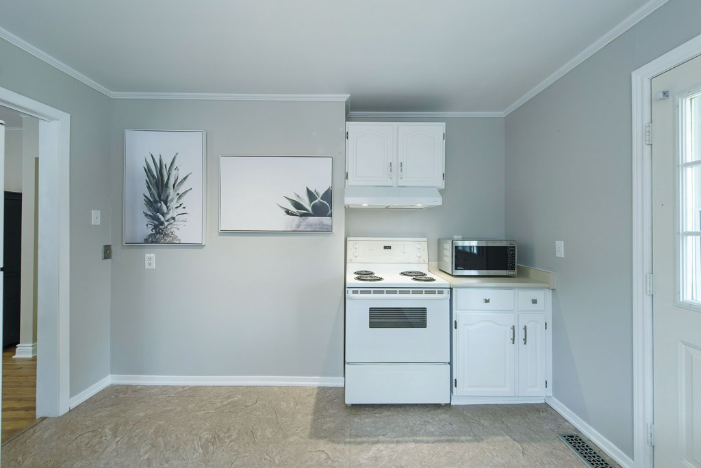 024-Kitchen2_m.jpg