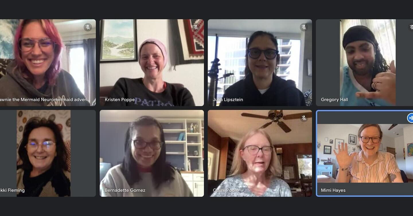 Just a few lovely faces from our #sundaysesh ✨ if you&rsquo;d like to stay accountable to your writing practice, get great prompts, and make new writing friends please join us the last Sunday of each month! Link in zee bio for free registration!