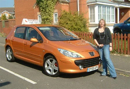 Trudie Brand by car2.jpg
