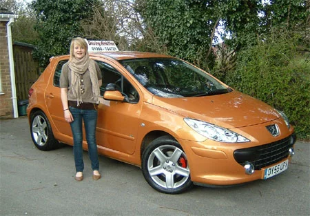 Stephanie Mount by car 2.jpg