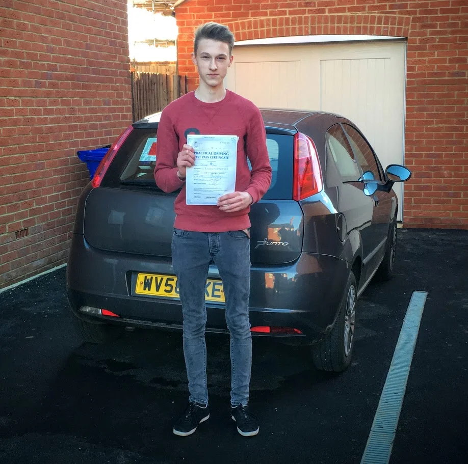 Congratulations to George Sobas who passed 1st time 14th January with only 2 faults. Driving Ambition's 1,472nd pass and the 923rd 1st time pass