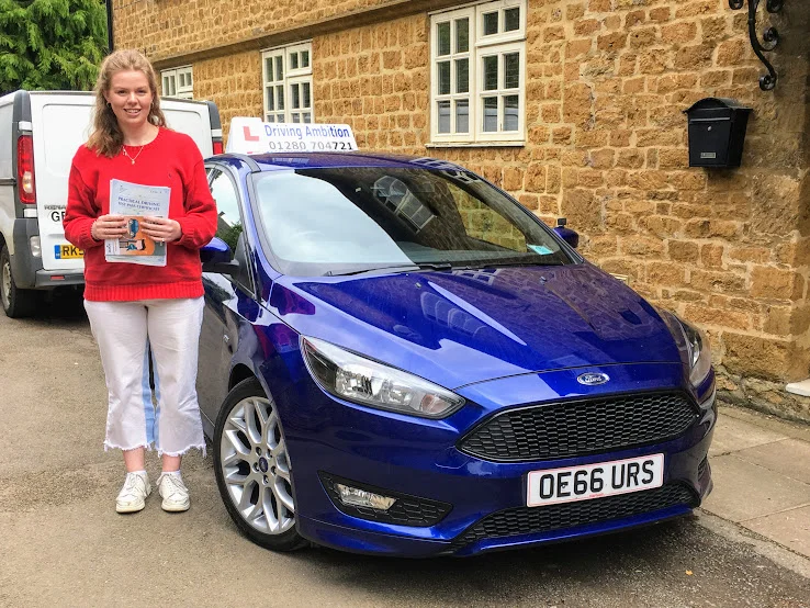 Congratulations to Eleanor Moir who passed 1st time with only 3 errors on 16th September 2017.   Driving Ambition -  1,544 passes !   (978 1st time pass)  