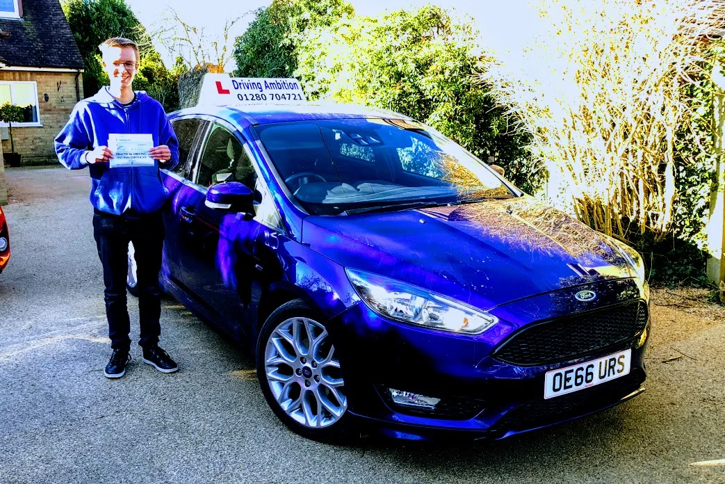 Congratulations to Martin Collins who passed 1st time 26th February 2018. Driving Ambition - 1,562 passes ! (995 1st time passes). Well done Martin
