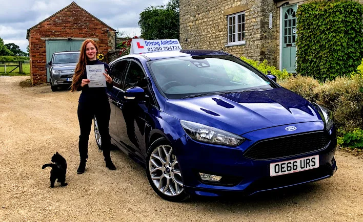Congratulations to Helen Stewart who passed 1st time 19th June 2018. Driving Ambition - 1,571 passes but my 1,003rd 1st time pass! Well done Helen