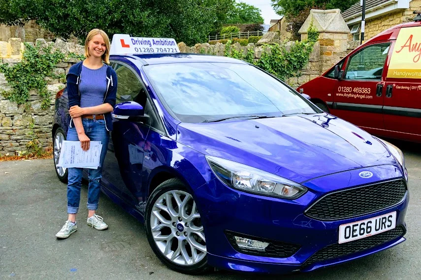 Congratulations to Isobel Parry who passed 1st time 18th July 2018. Driving Ambition - 1,576 passes & the 1,007th 1st time pass! Well done Isobel