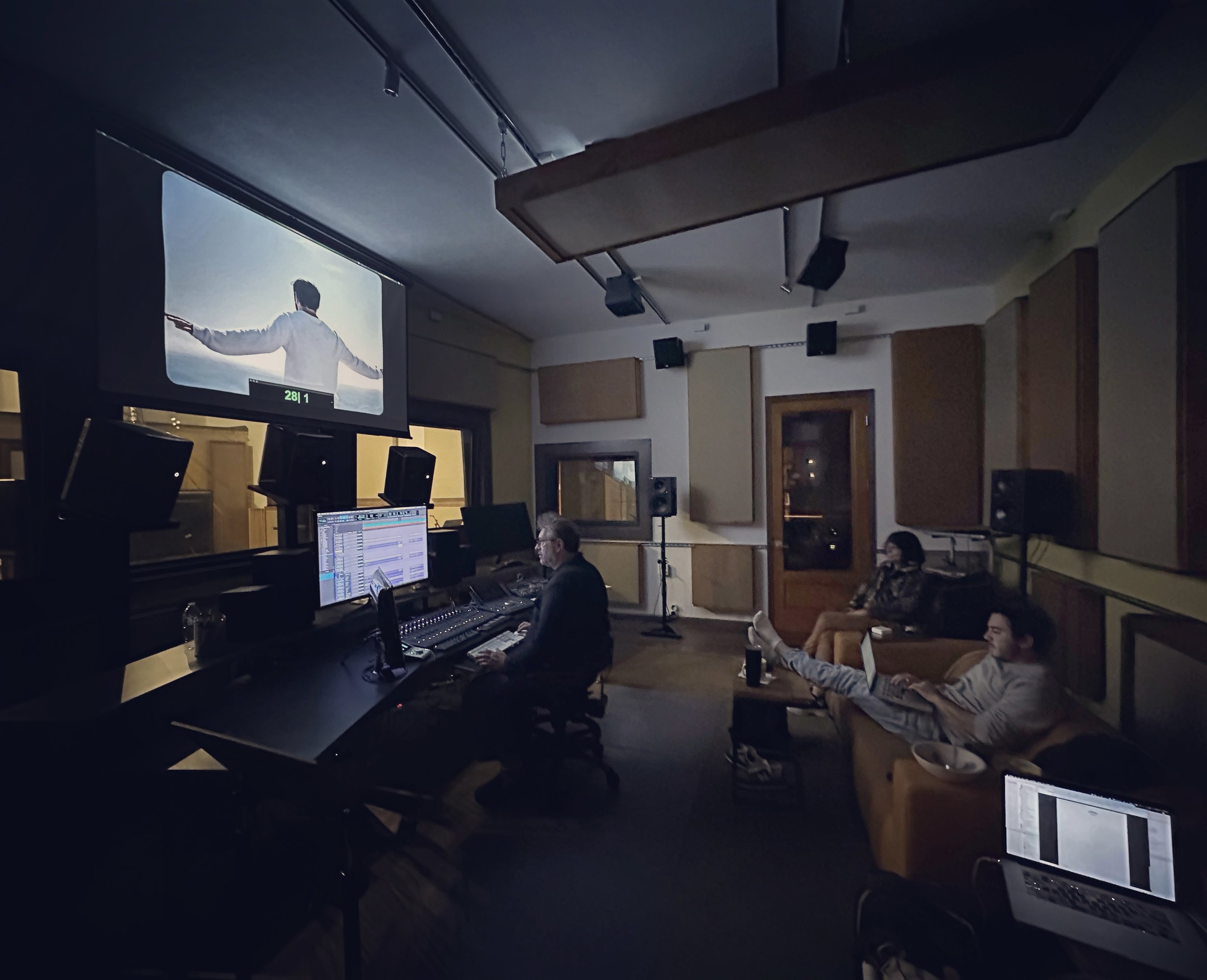 Playback in Dolby Atmos