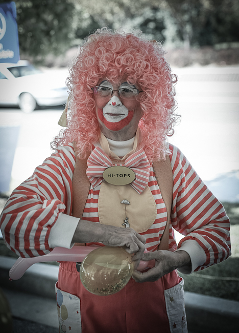Hi-Tops the Clown