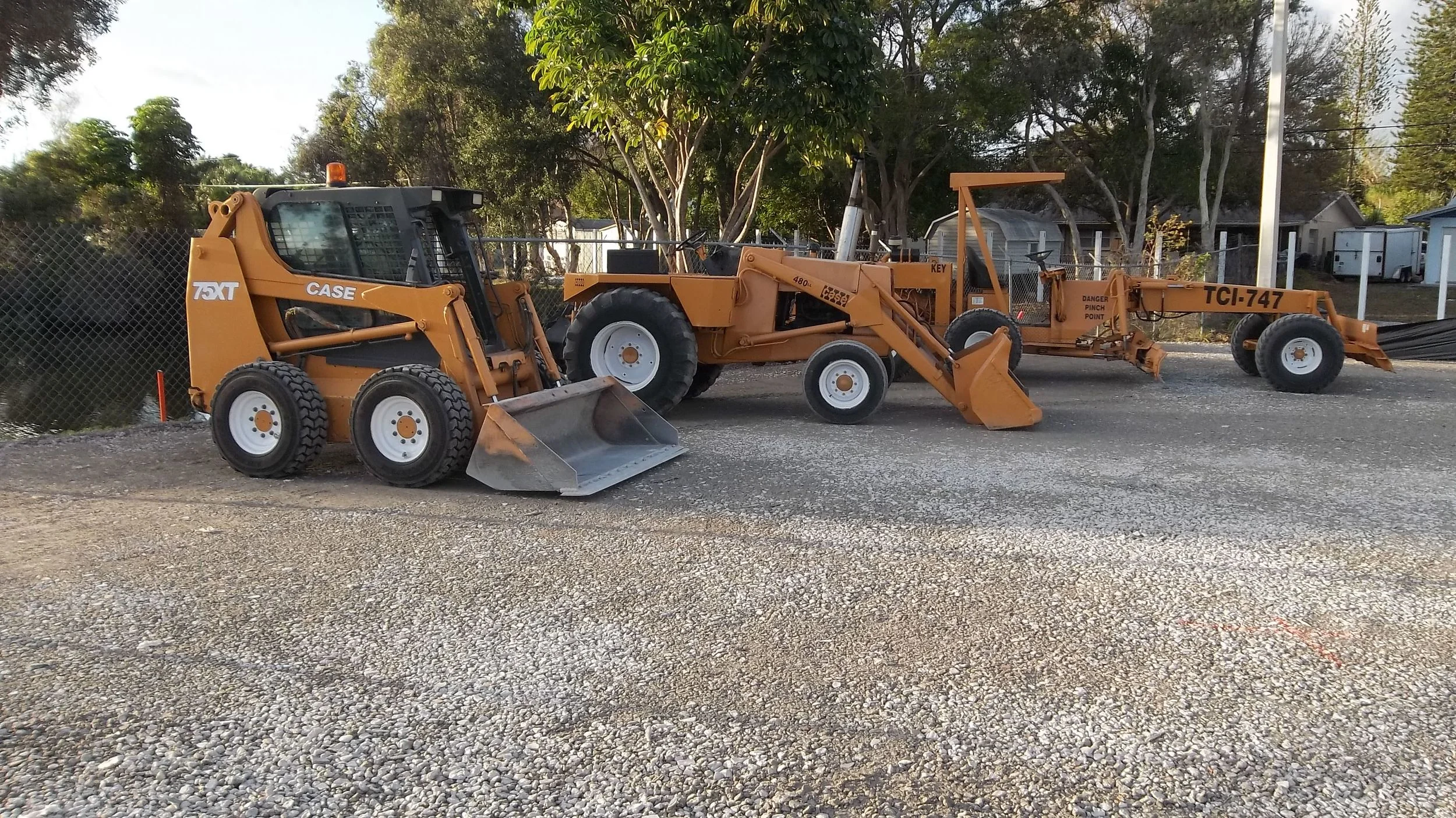 Equipment-L.JPG