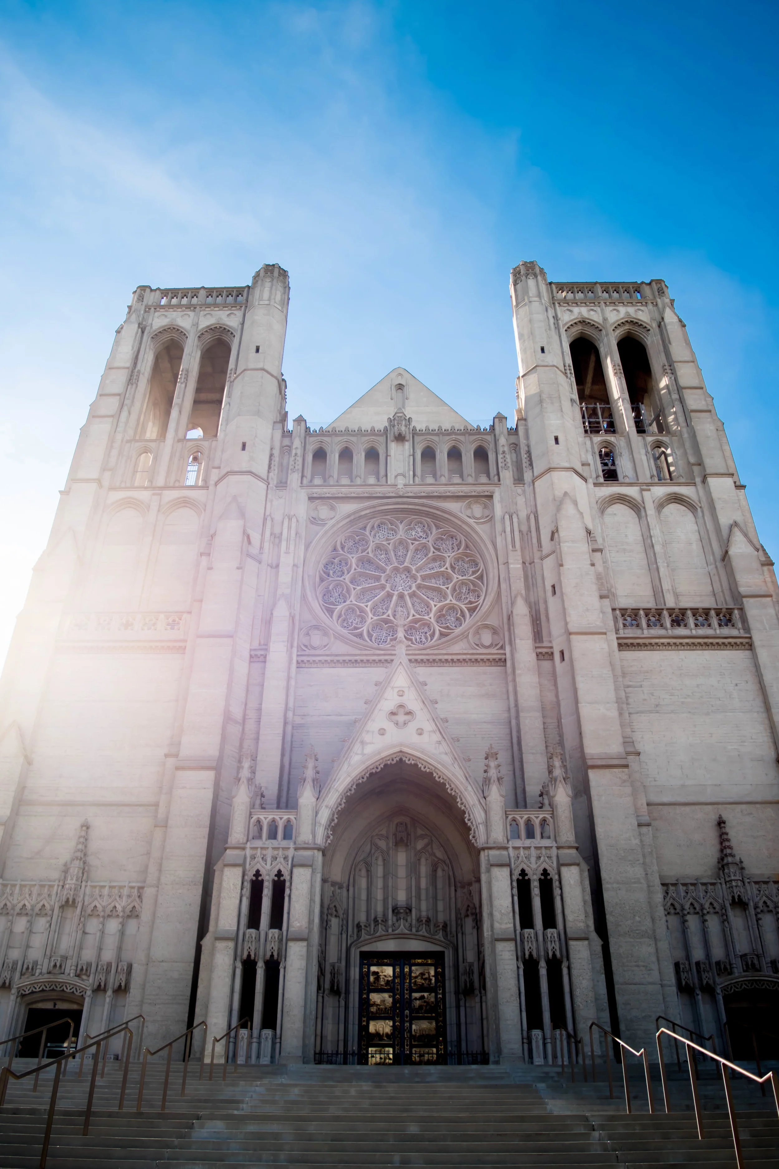  Grace Cathedral - 1100 California St, San Francisco, CA 94108